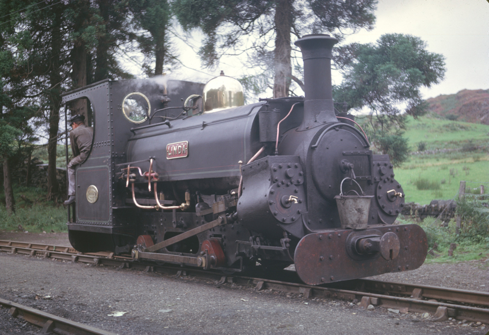 Linda with AWG awaiting to return light to Boston Lodge.